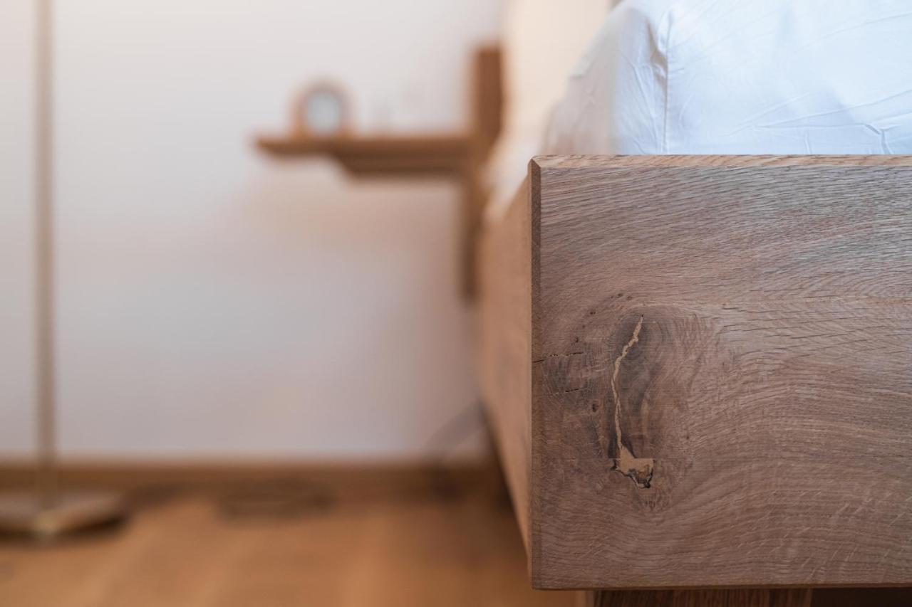 Gehobenes Ambiente In Historischer Wohnung 발팅 외부 사진